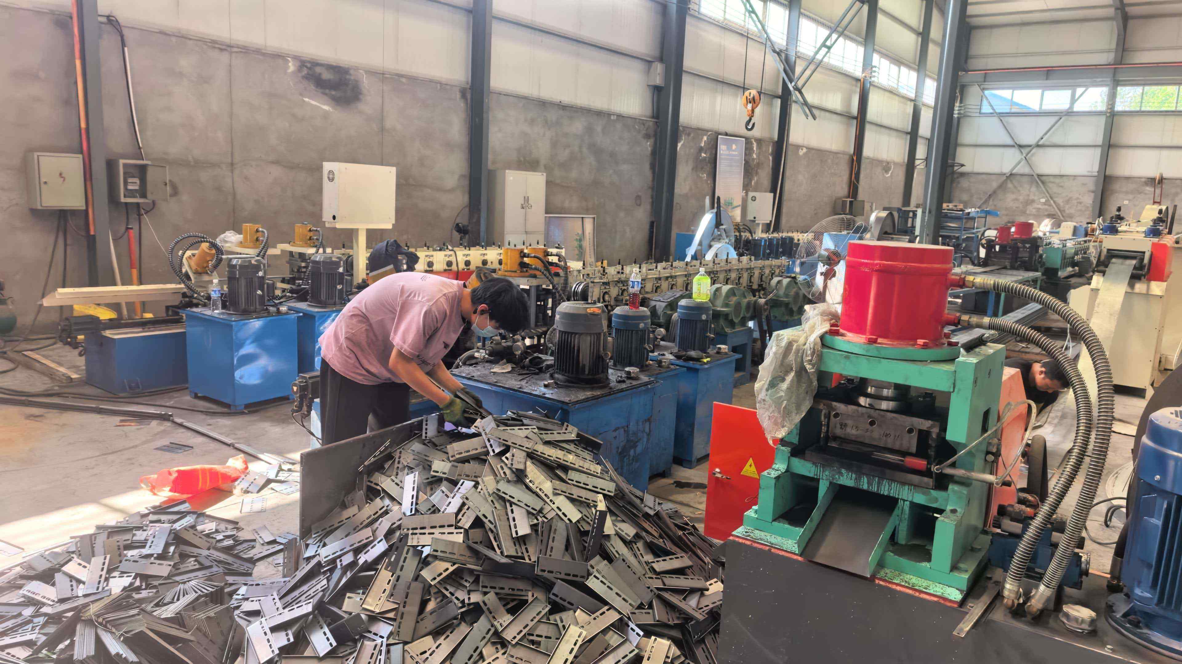 深圳市热浸锌桥架锌铝镁桥架 - 推荐